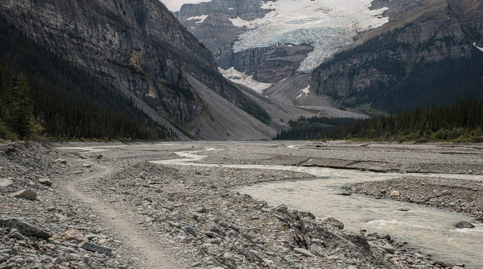 Plain of Six Glaciers: Lake Louise's other teahouse hike