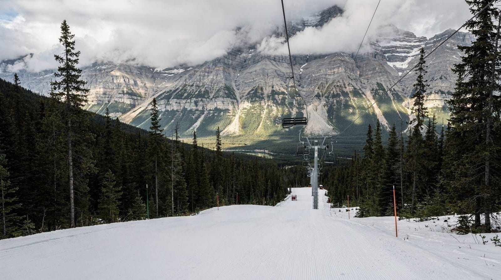 Banff Sunshine Village: the resort with the longest season