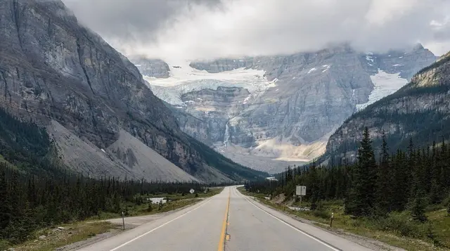 The Icefields Parkway: the complete guide