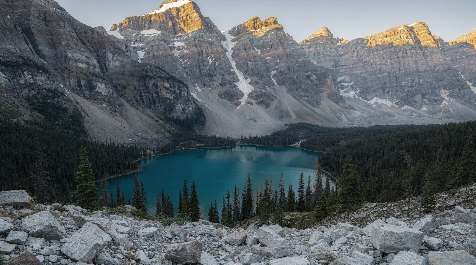 Tagesausflüge zum Lake Louise und Moraine Lake