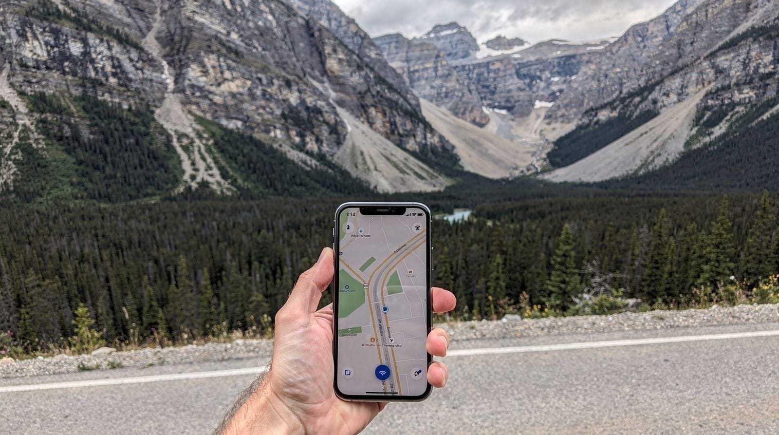 Mobile data and eSIMs in the Banff area